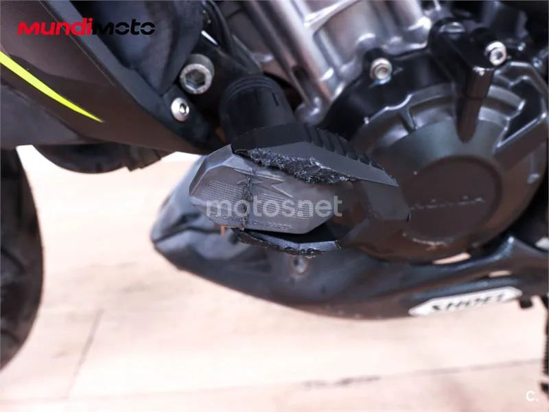 Honda CB 650 F – Vista 16