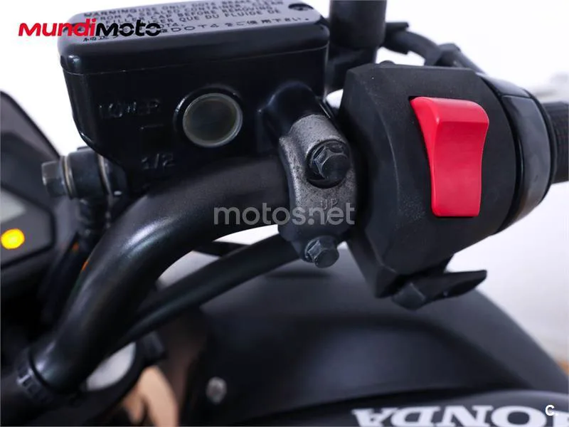 Honda CB 650 F – Vista 17