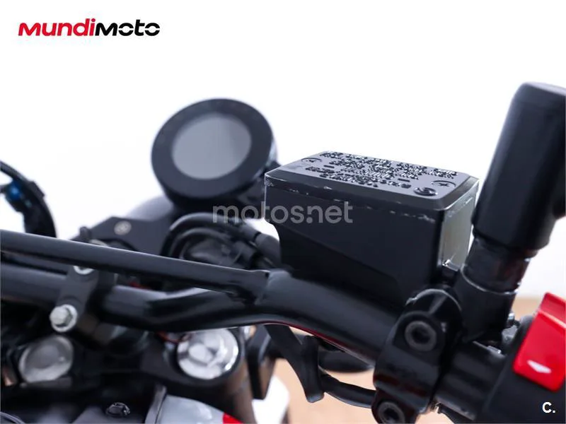 Yamaha XSR 700 – Vista 13