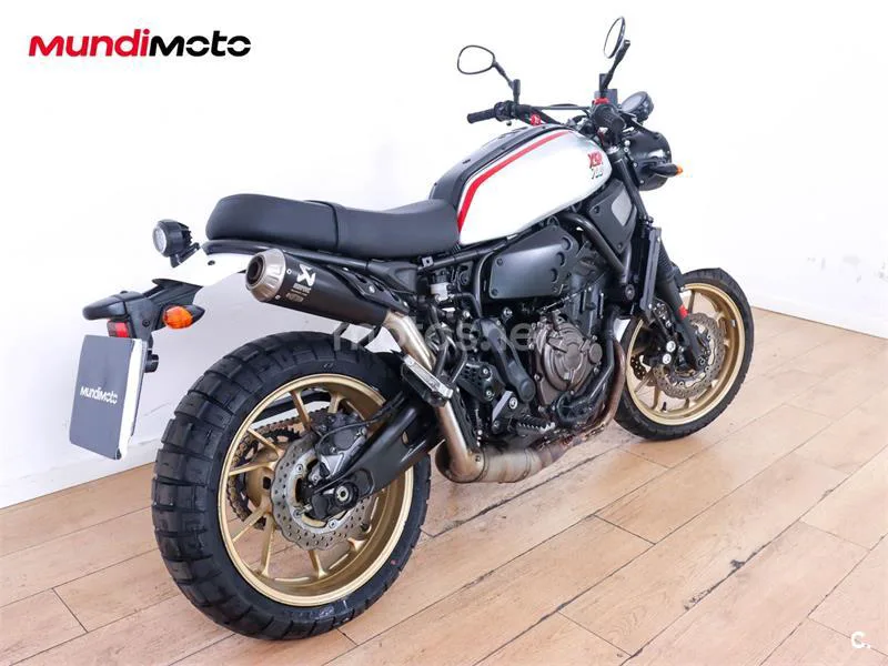 Yamaha XSR 700 – Vista 3