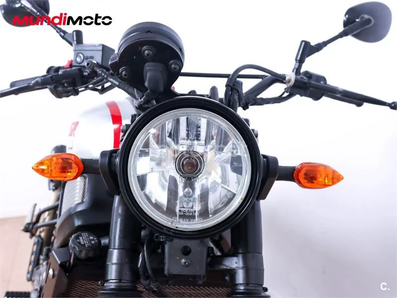 Yamaha XSR 700 – Vista 5