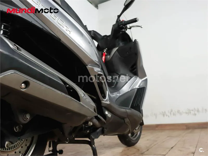 Kymco Grand Dink 300 – Vista 4