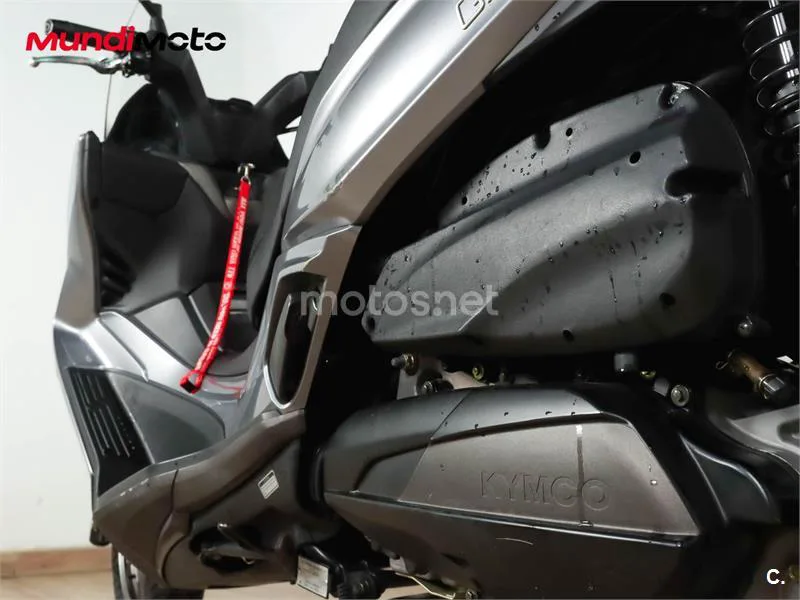 Kymco Grand Dink 300 – Vista 9