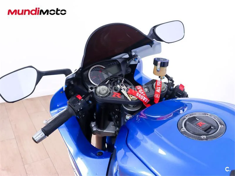 Suzuki GSX-R600 – Vista 11