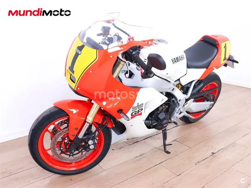Yamaha XSR 900 GP – Vista 7