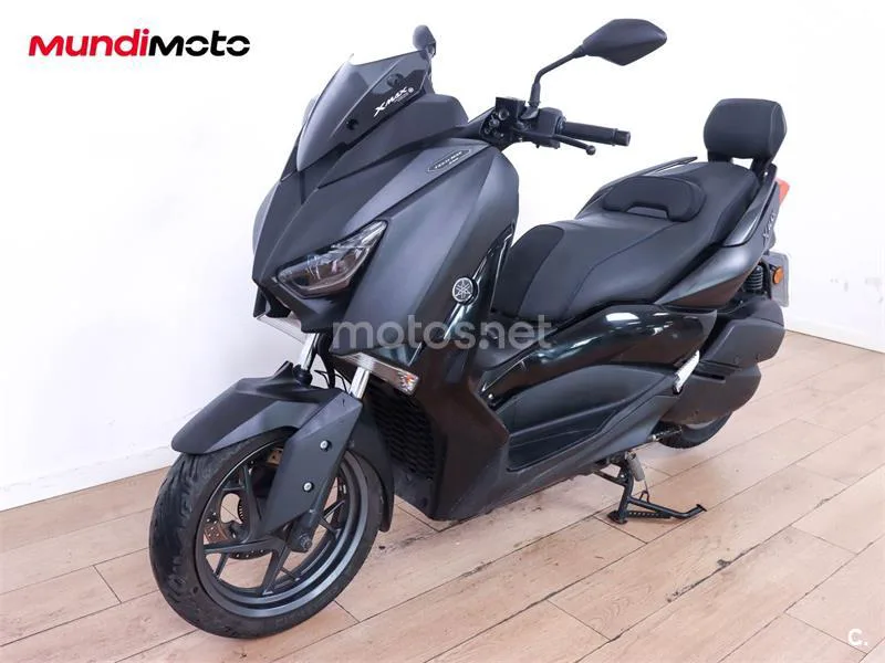 Yamaha TMAX – Vista 7