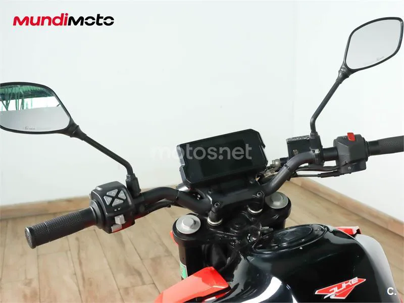 KTM 125 – Vista 11