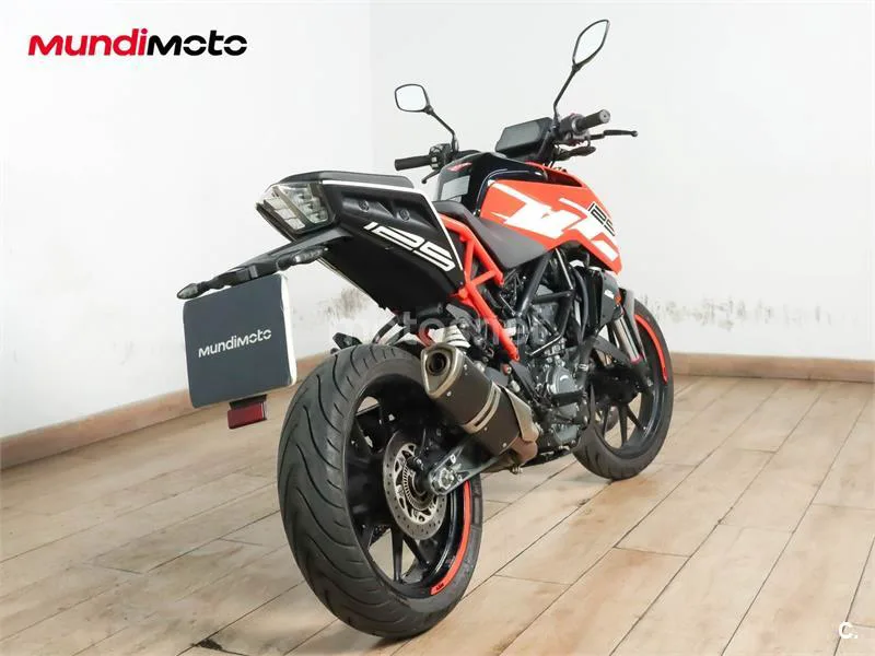 KTM 125 – Vista 3