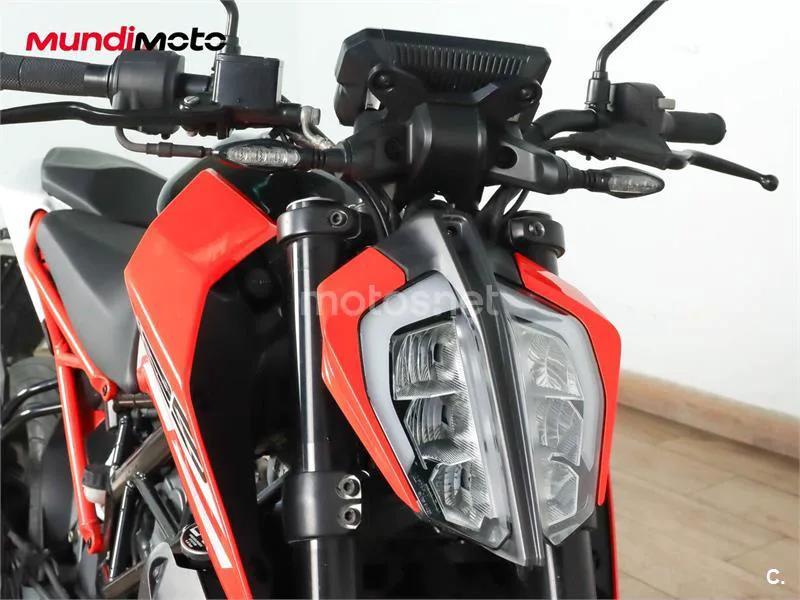 KTM 125 – Vista 5