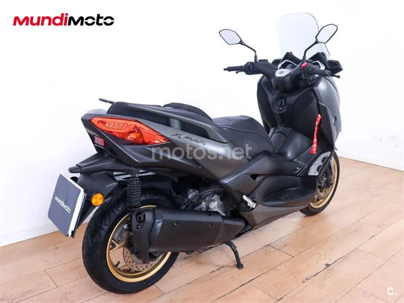 Yamaha TMAX – Vista 3