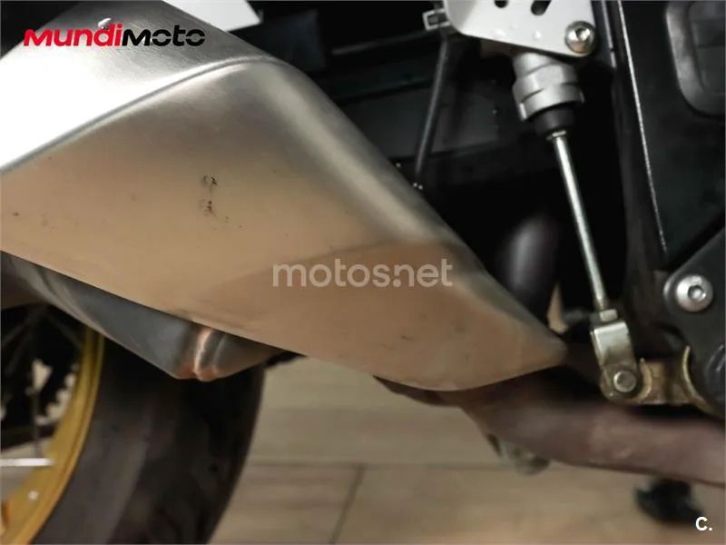 Suzuki V-Strom 650 XT – Vista 21