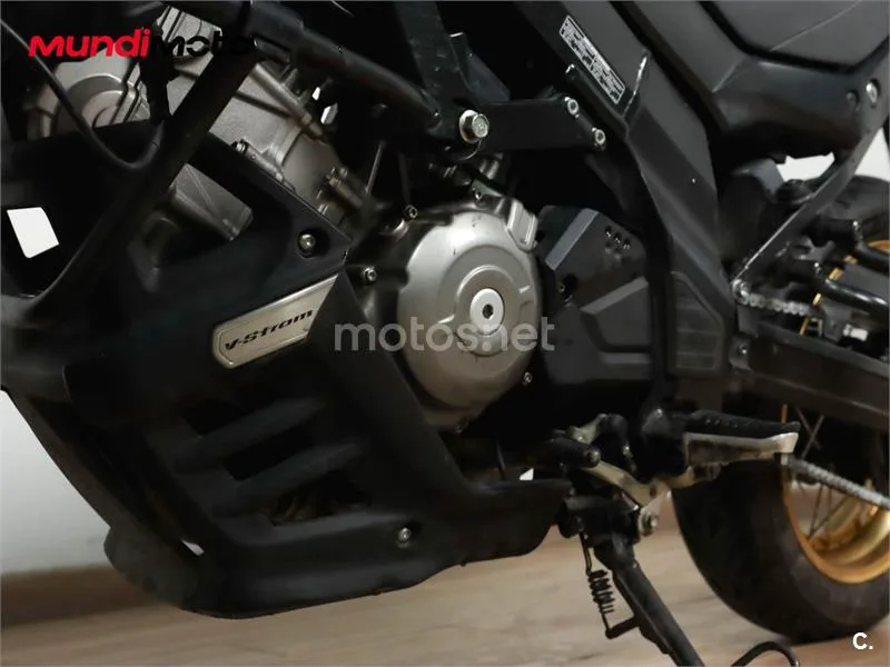 Suzuki V-Strom 650 XT – Vista 10