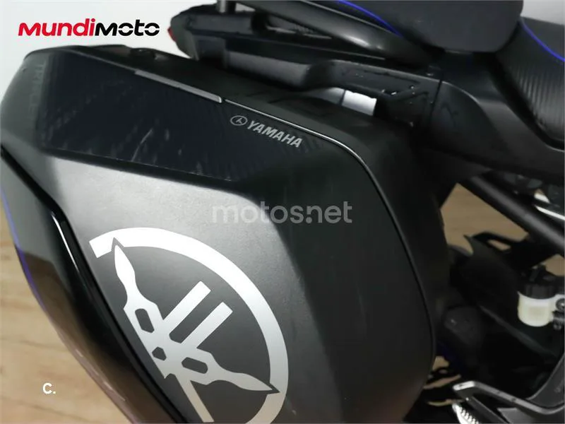 Yamaha Tracer 9 – Vista 15