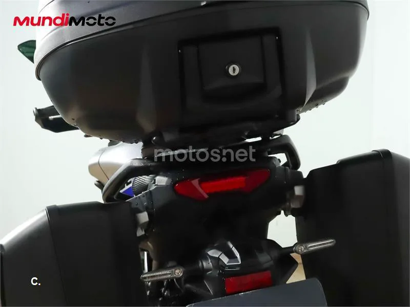 Yamaha Tracer 9 – Vista 9