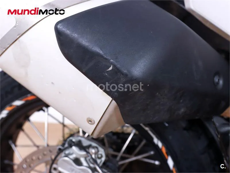 KTM 790 – Vista 32