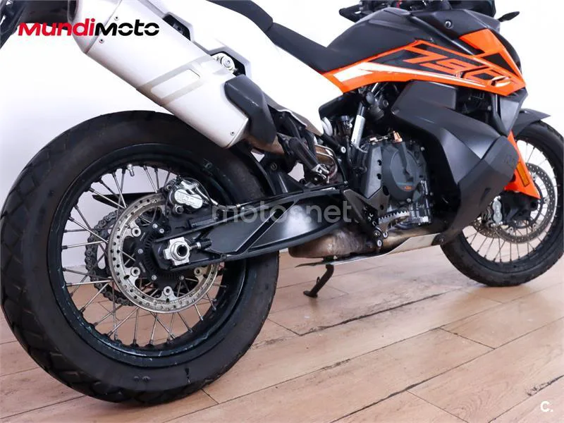 KTM 790 – Vista 4