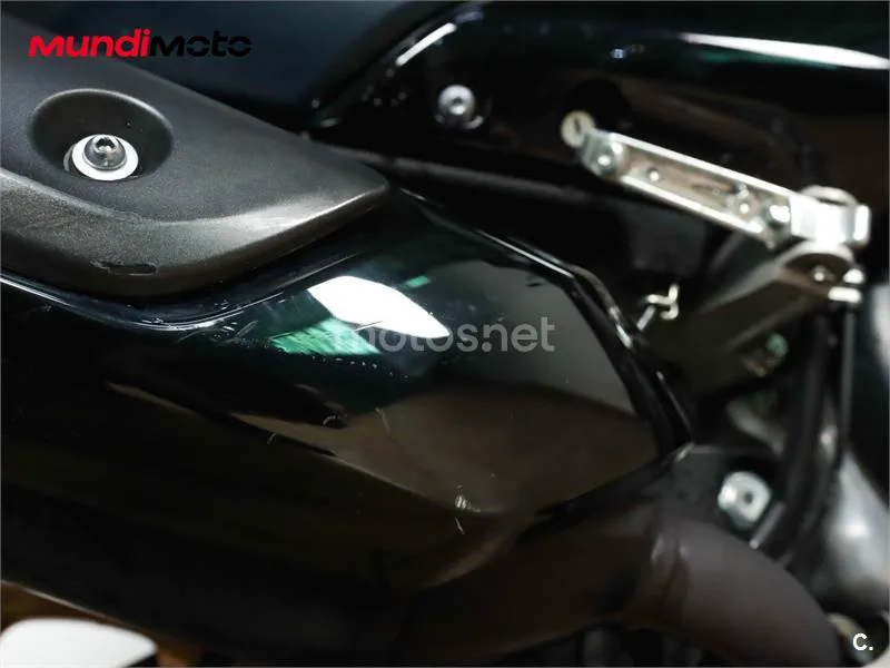 Yamaha TMAX – Vista 13