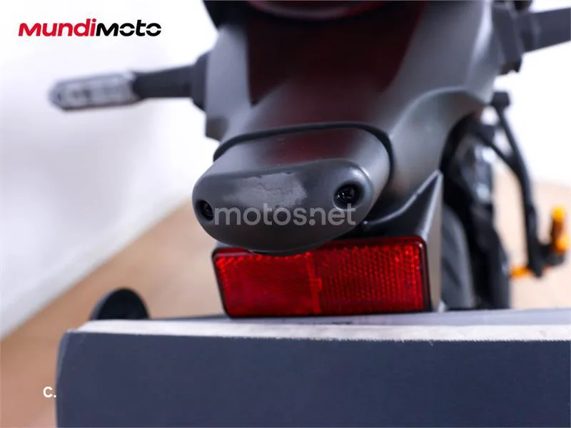 Kawasaki Z650 – Vista 13