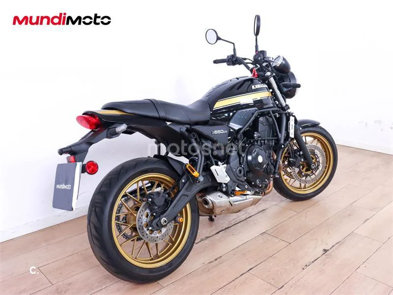 Kawasaki Z650 – Vista 3