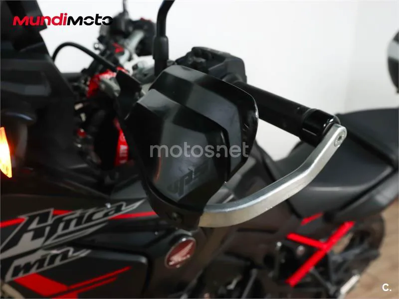Honda CRF 1100L Africa Twin – Vista 23