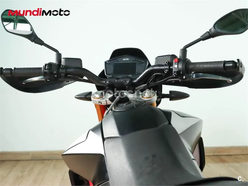Aprilia Dorsoduro 900 – Vista 11