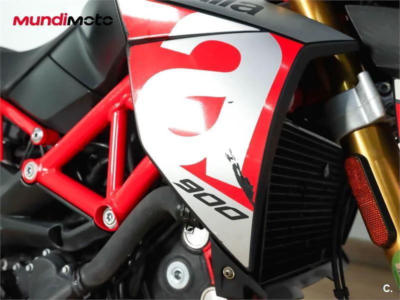 Aprilia Dorsoduro 900 – Vista 14