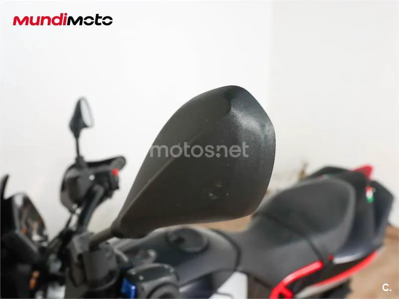Aprilia Dorsoduro 900 – Vista 15