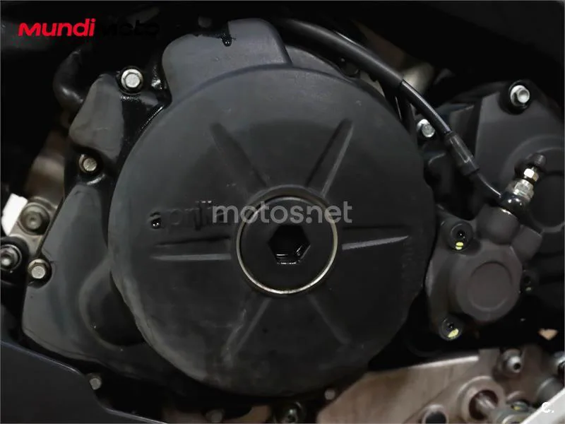 Aprilia Dorsoduro 900 – Vista 20