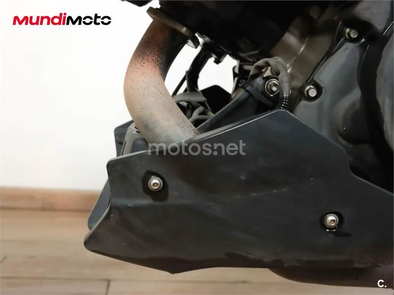 Aprilia Dorsoduro 900 – Vista 21