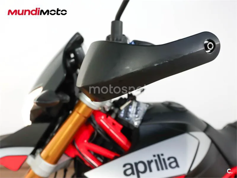 Aprilia Dorsoduro 900 – Vista 27