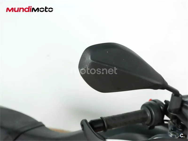 Aprilia Dorsoduro 900 – Vista 28