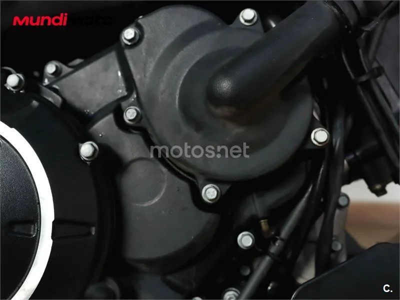Aprilia Dorsoduro 900 – Vista 32