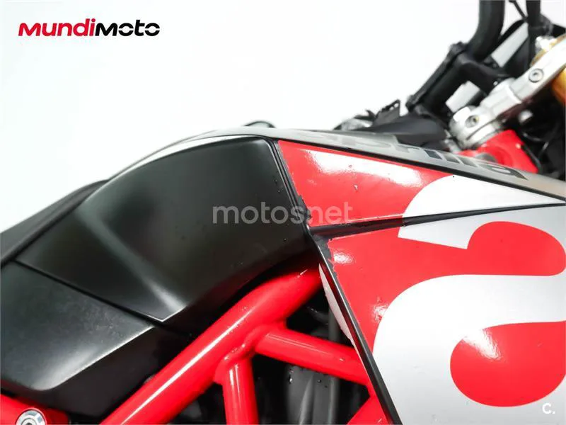 Aprilia Dorsoduro 900 – Vista 33