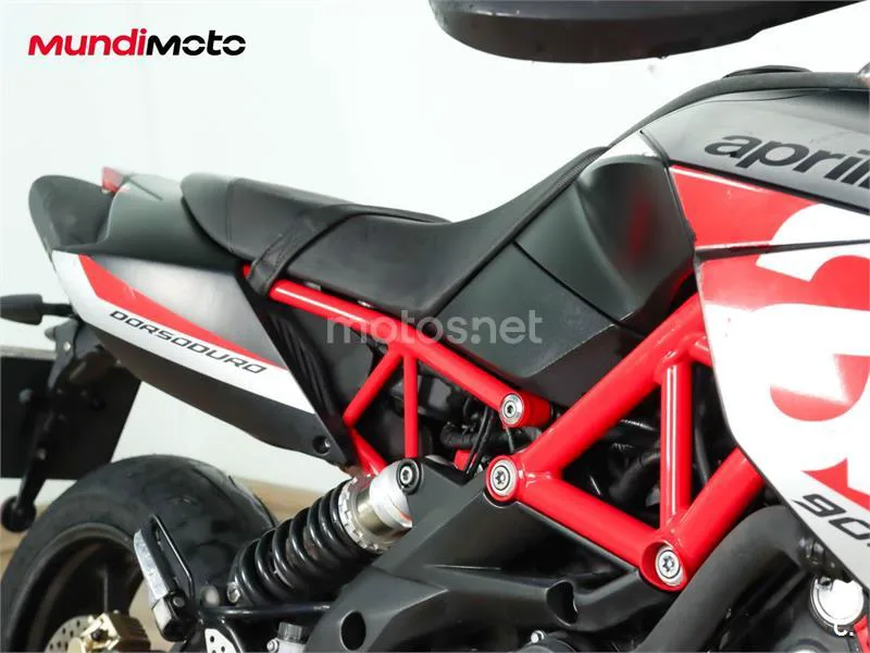 Aprilia Dorsoduro 900 – Vista 36