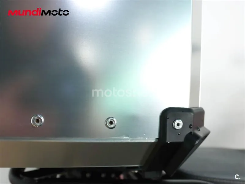 QJ Motor SRT 700 X – Vista 18