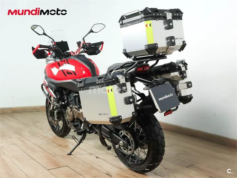 QJ Motor SRT 700 X – Vista 8