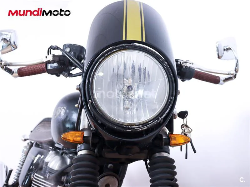 Triumph Thruxton – Vista 5