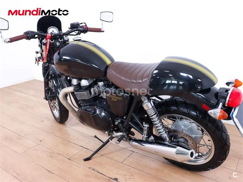 Triumph Thruxton – Vista 8