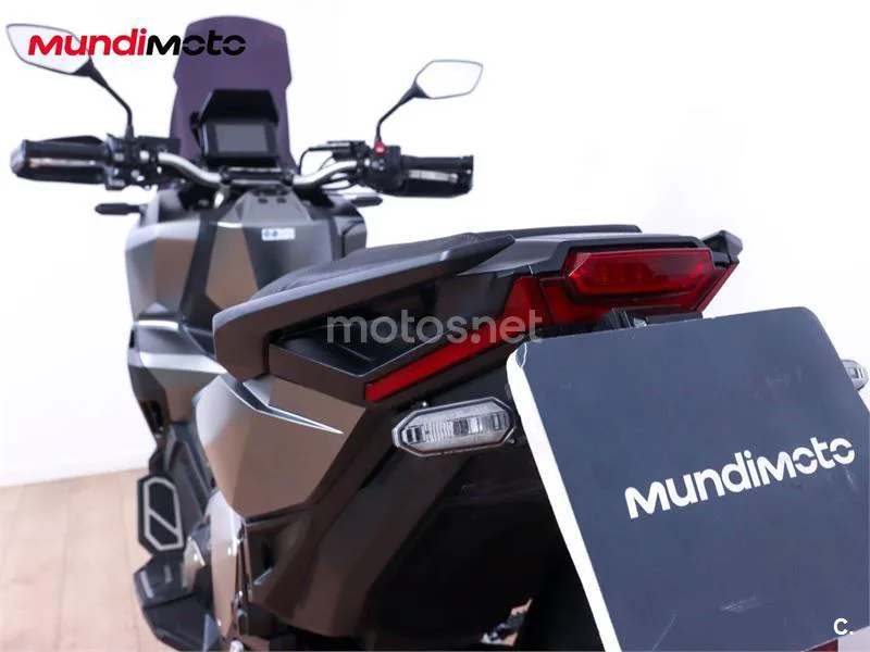 Honda X-ADV – Vista 9