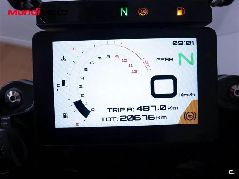 Benelli TRK 702 – Vista 12