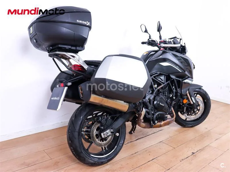 Benelli TRK 702 – Vista 3