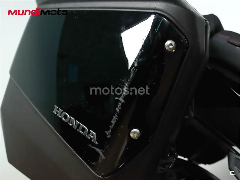 Honda NT1100 – Vista 16