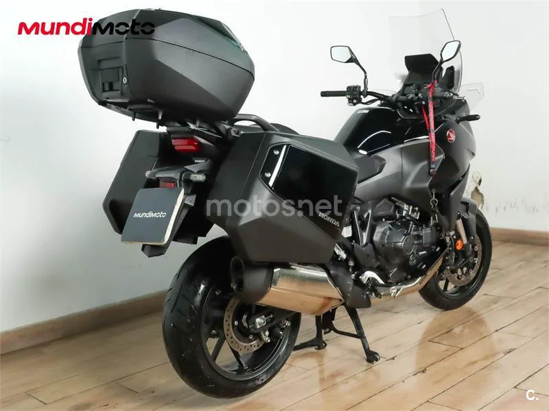 Honda NT1100 – Vista 3