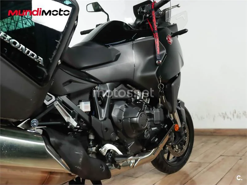 Honda NT1100 – Vista 4
