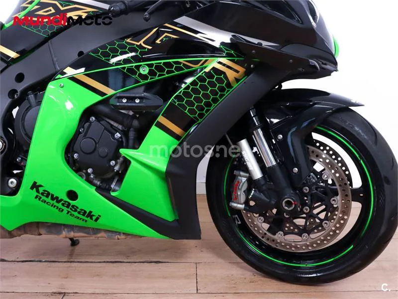 Kawasaki Ninja ZX-10R – Vista 22