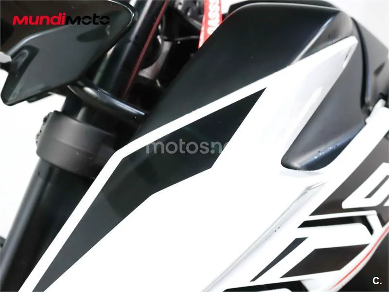 KTM 790 – Vista 18