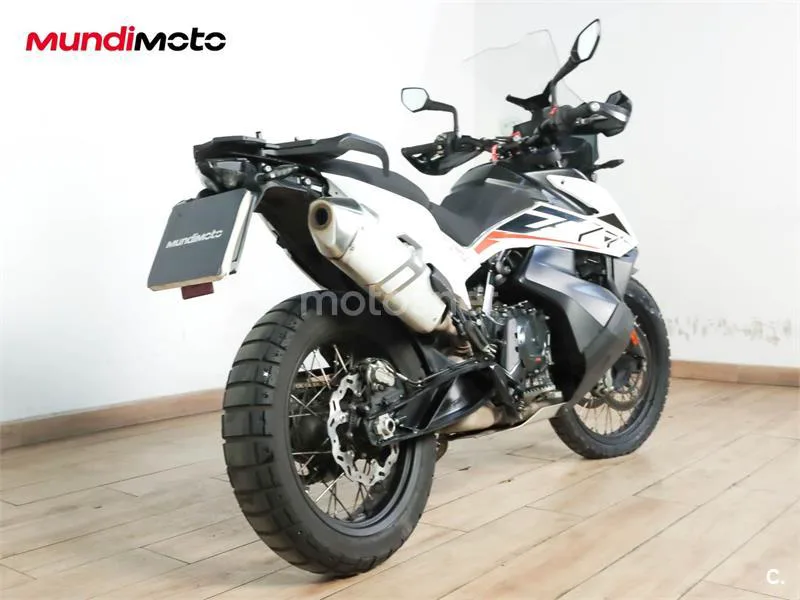 KTM 790 – Vista 3