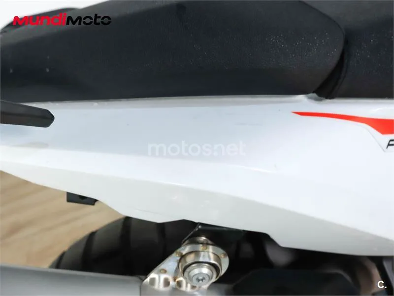 KTM 790 – Vista 24