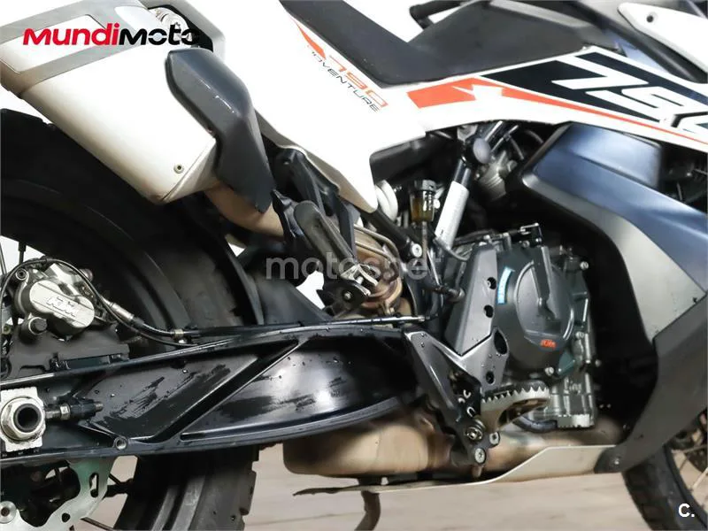 KTM 790 – Vista 4
