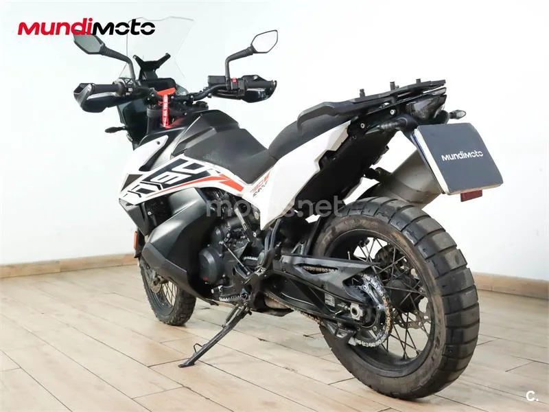 KTM 790 – Vista 8